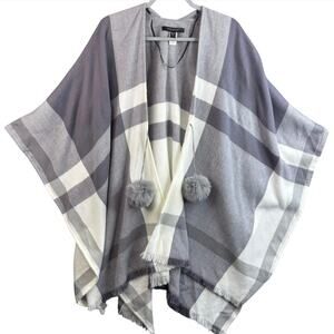 Marc New York Andrew Marc Plaid Poncho One Size Gray Fringe Wrap